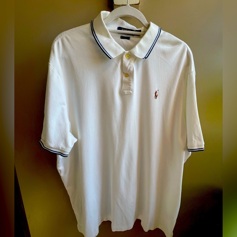 Ralph Lauren white Polo Shirt 
Size XXL /TTG
